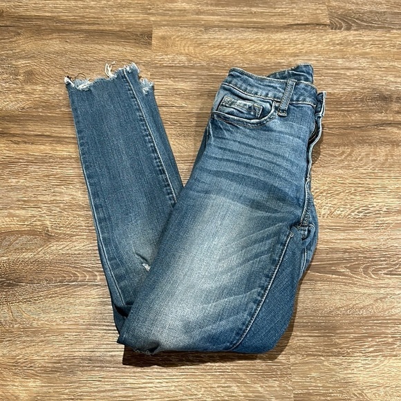KLIQUE B. Women’s Skinny Jeans - Size 25 - Picture 1 of 6